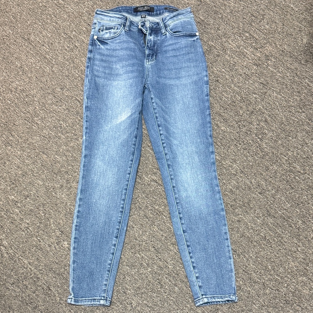 Judy Blue Light Blue Skinny Jeans